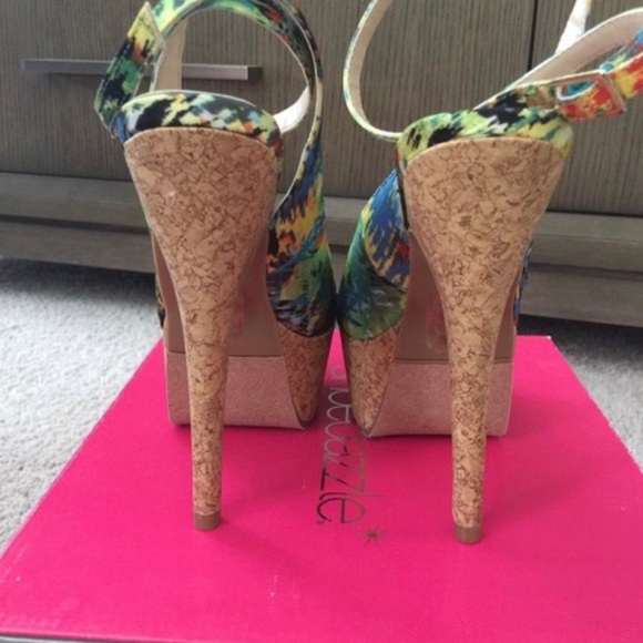 Aqua Splash Multi Color Heels | Size 7.5 | Shoe Dazzle - Picture 3 of 4